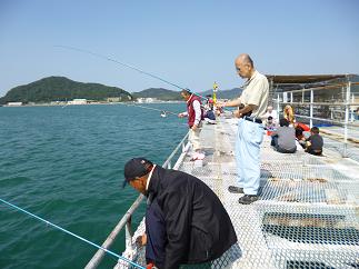 海釣りの様子.JPG